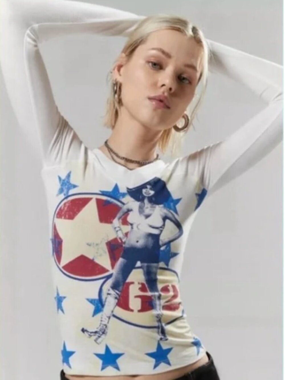UO silence and noise graphic top